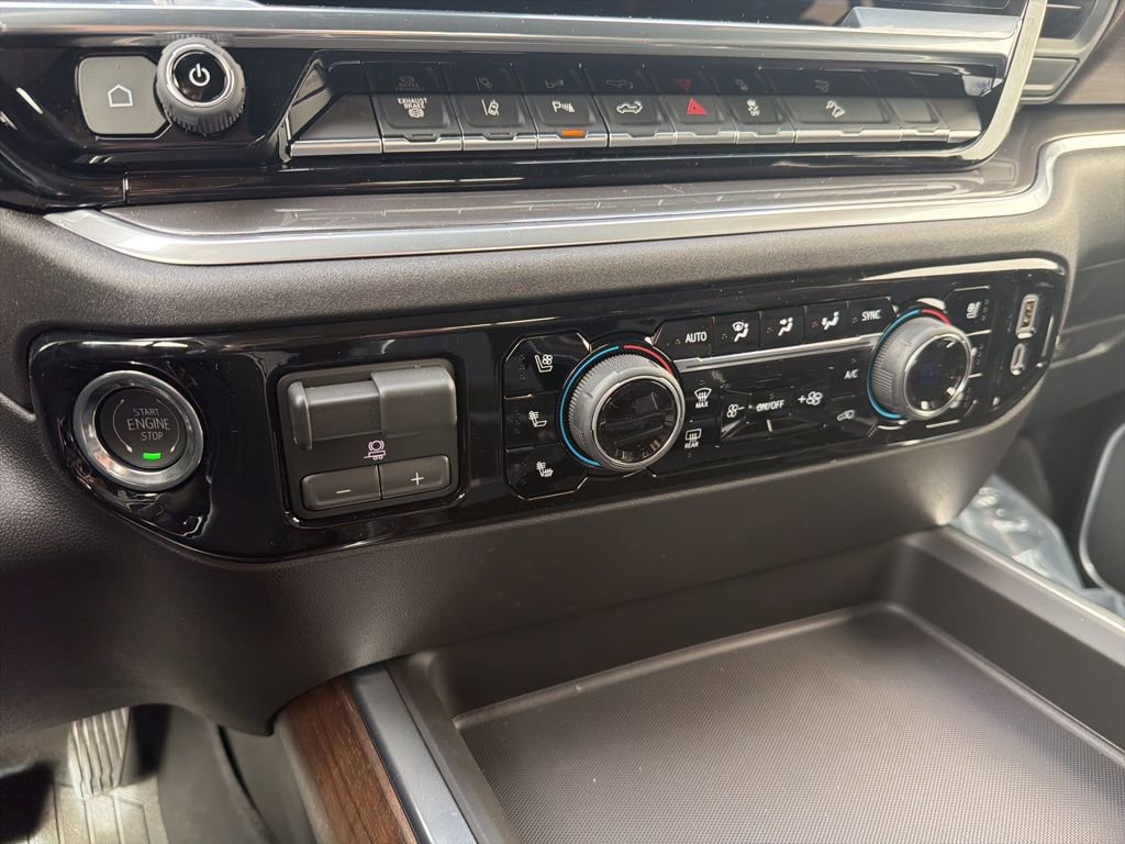 New 2026 Chevrolet Silverado 3500 High Country w/ High Country Premium Package image 20