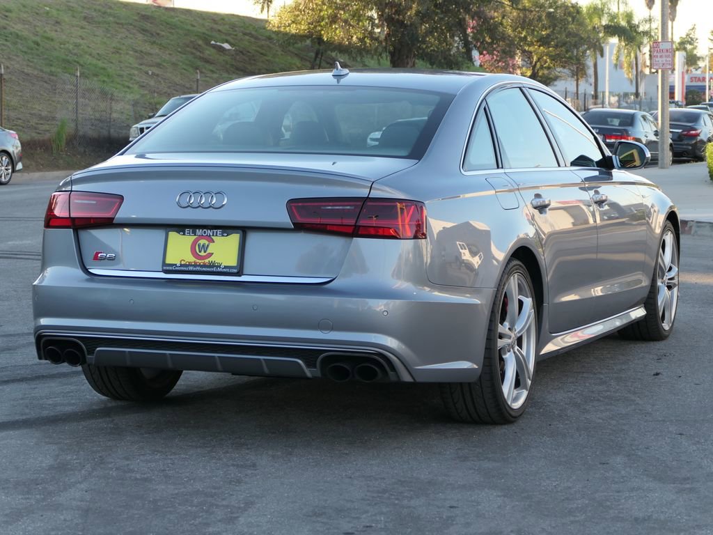 Used 2018 Audi S6 Premium Plus w/ S Sport Package image 2