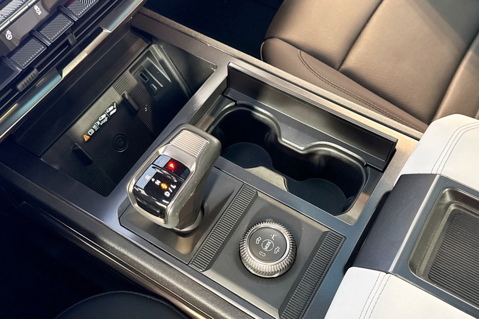 Used 2024 GMC Hummer EV 2X image 16