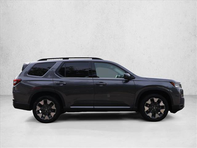 New 2026 Honda Pilot Touring image 4