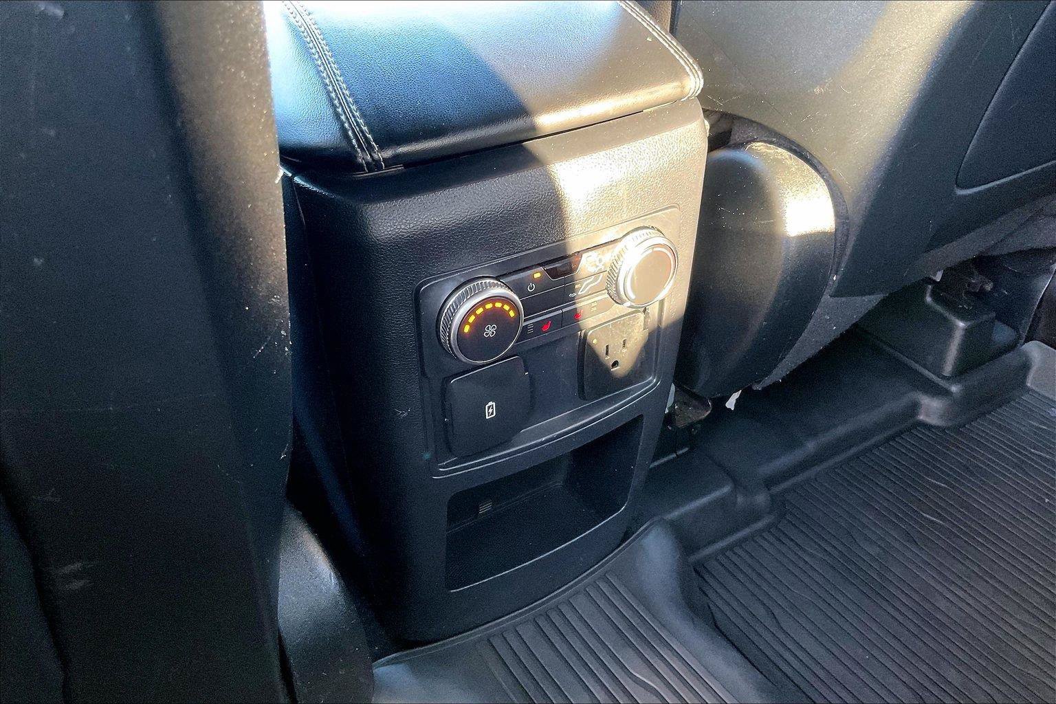 Used 2020 Ford Explorer ST AWD/4WD image 33