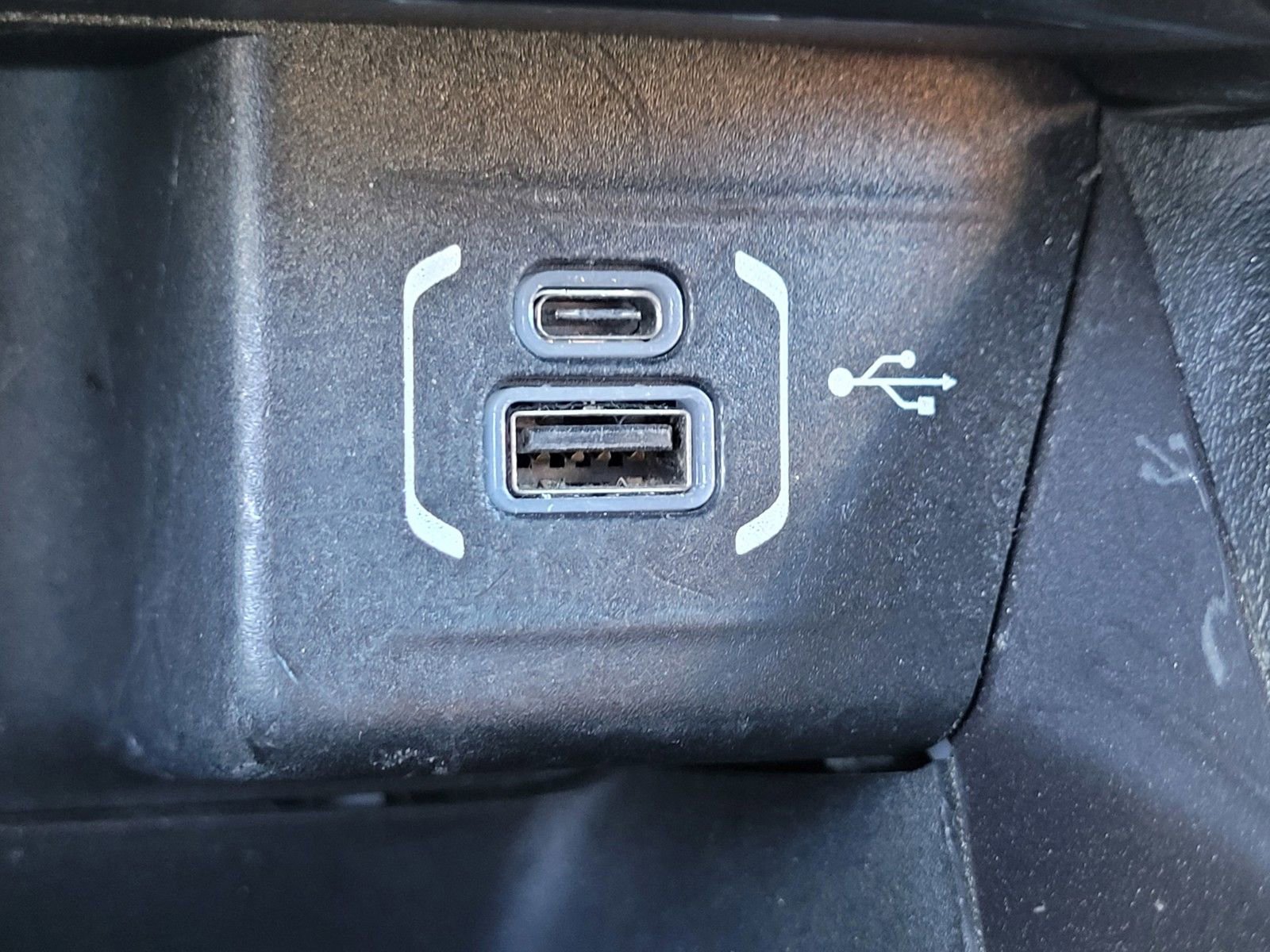 Used 2023 Jeep Compass Sport image 19