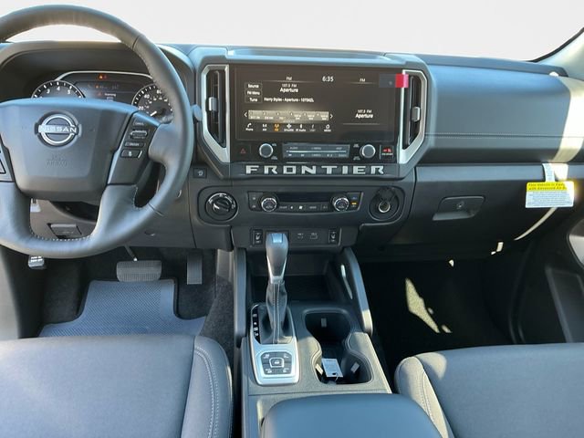 New 2026 Nissan Frontier 4x4 Crew Cab image 12