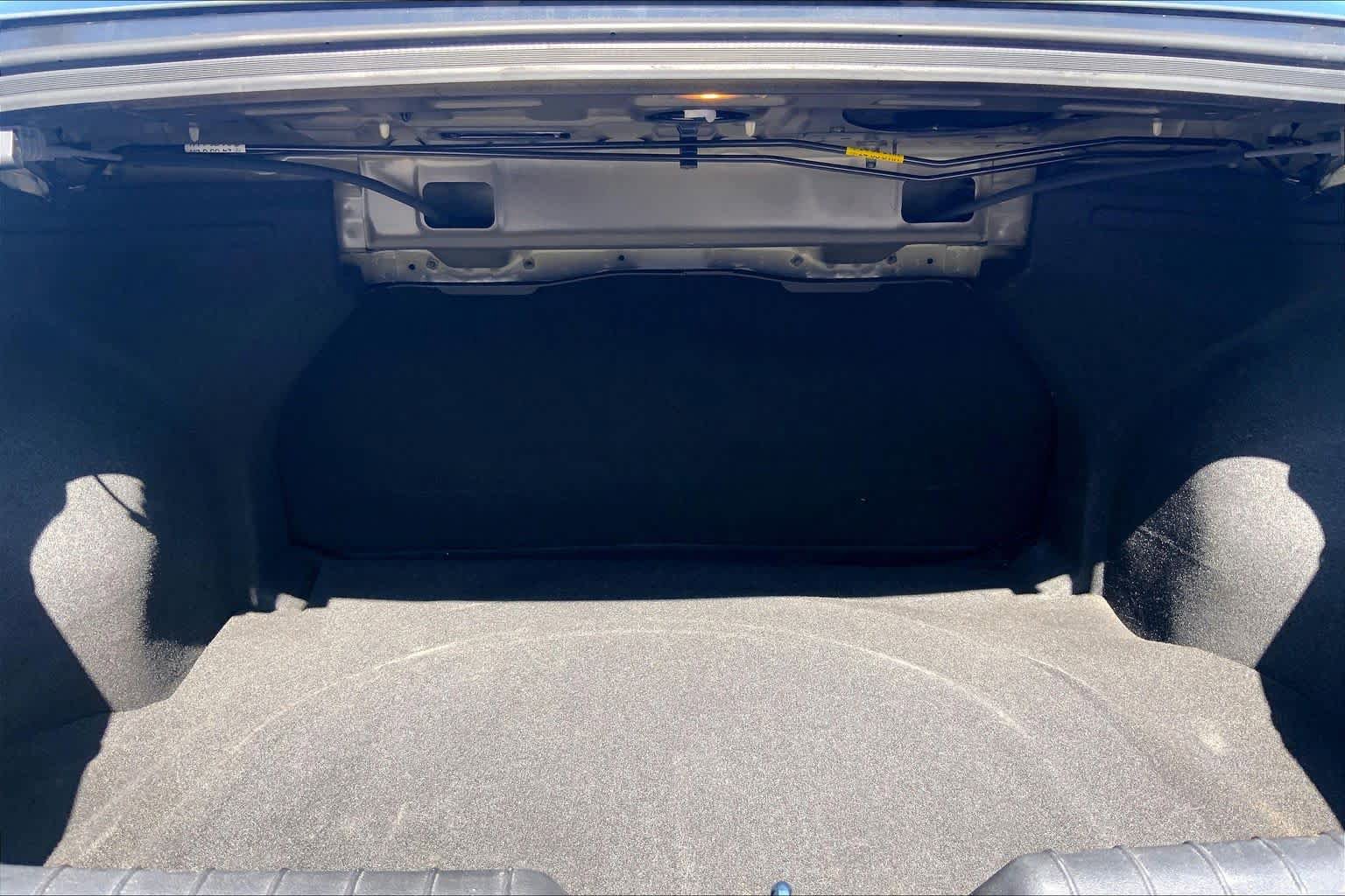 Used 2024 Hyundai Elantra SE FWD image 34
