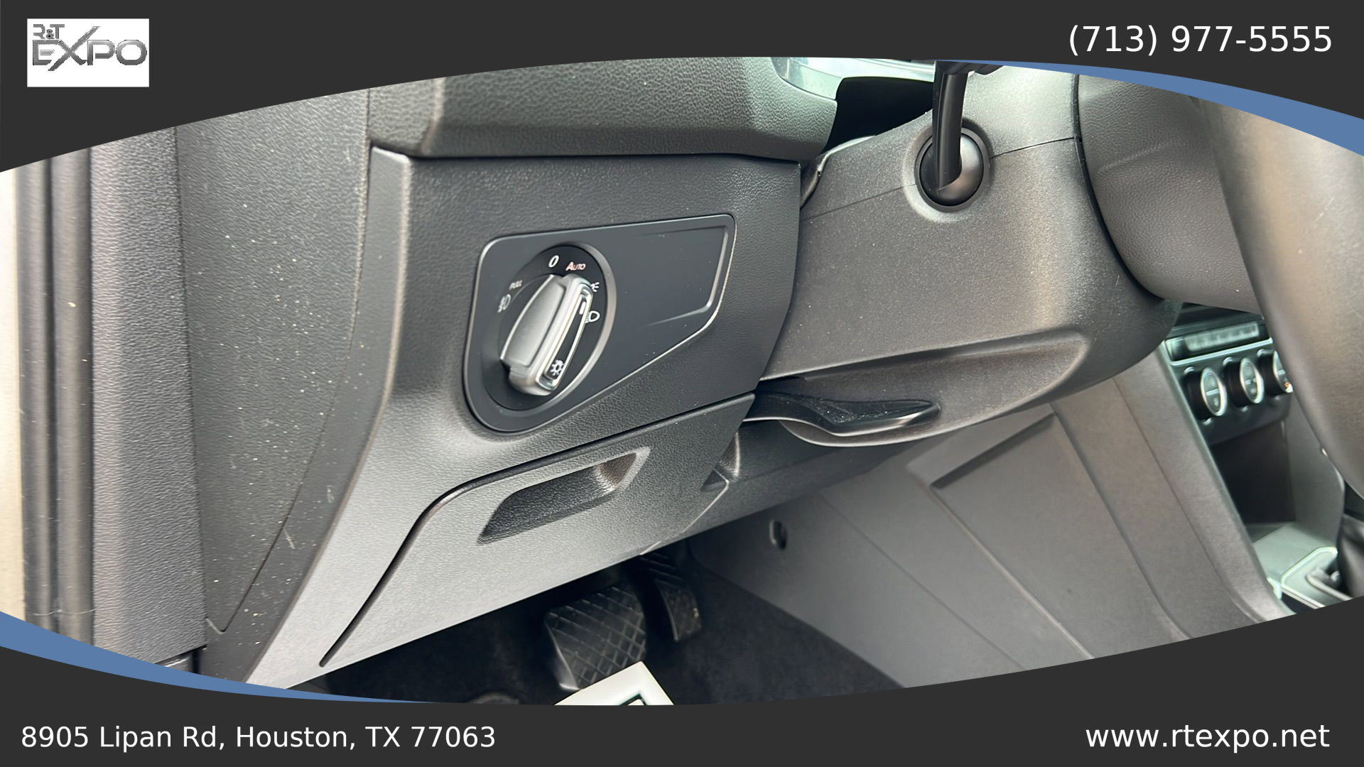 Used 2020 Volkswagen Tiguan SEL image 23