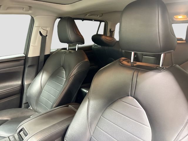 Used 2020 Toyota Highlander XLE AWD/4WD image 19