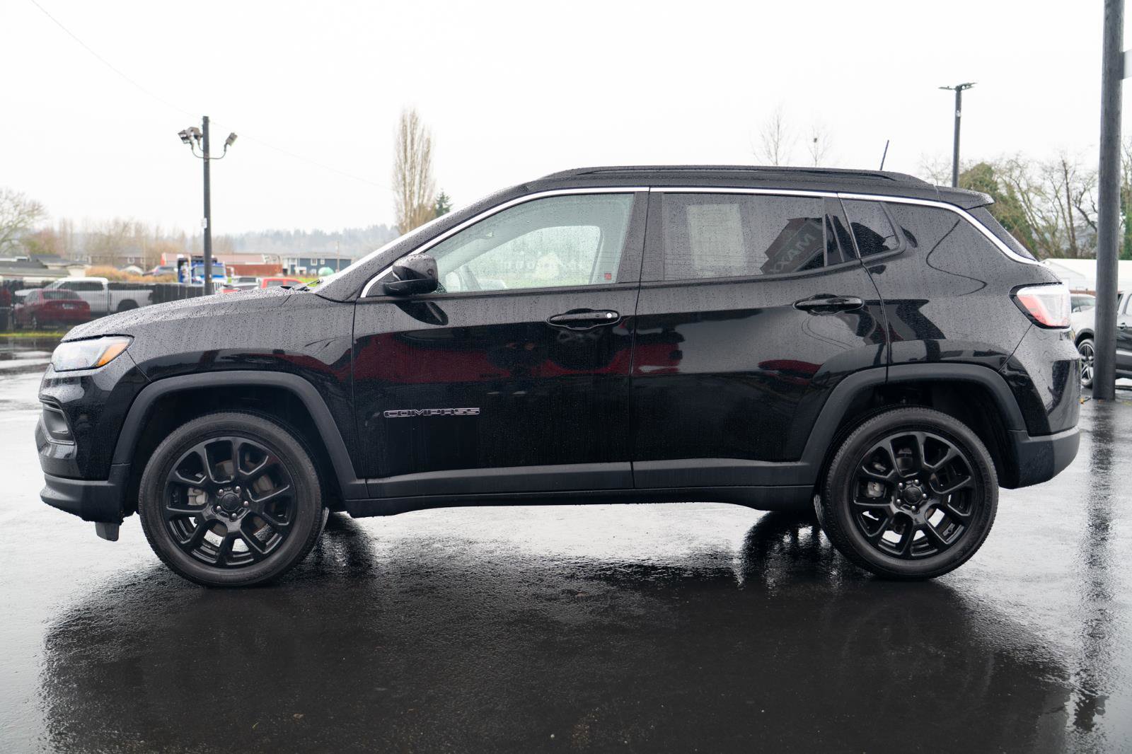 Used 2022 Jeep Compass Latitude AWD/4WD image 14