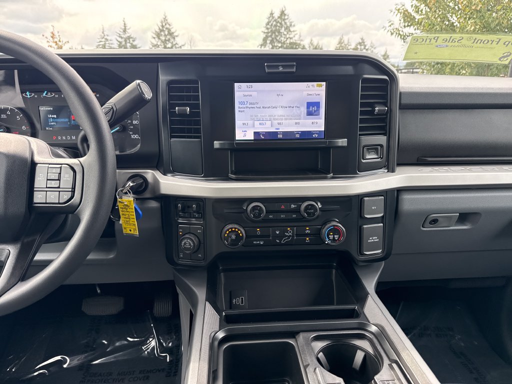 New 2027 Ford F250 XLT w/ Tremor Off-Road Package AWD/4WD image 24
