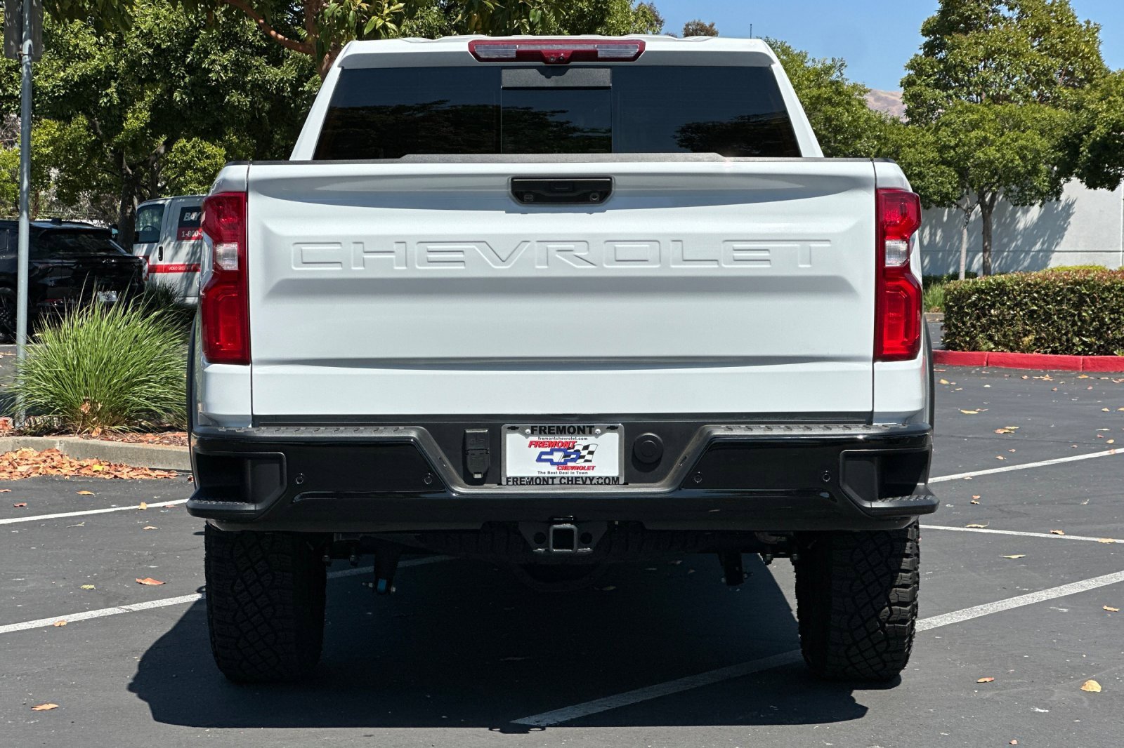 Used 2025 Chevrolet Silverado 1500 ZR2 w/ Technology Package image 5