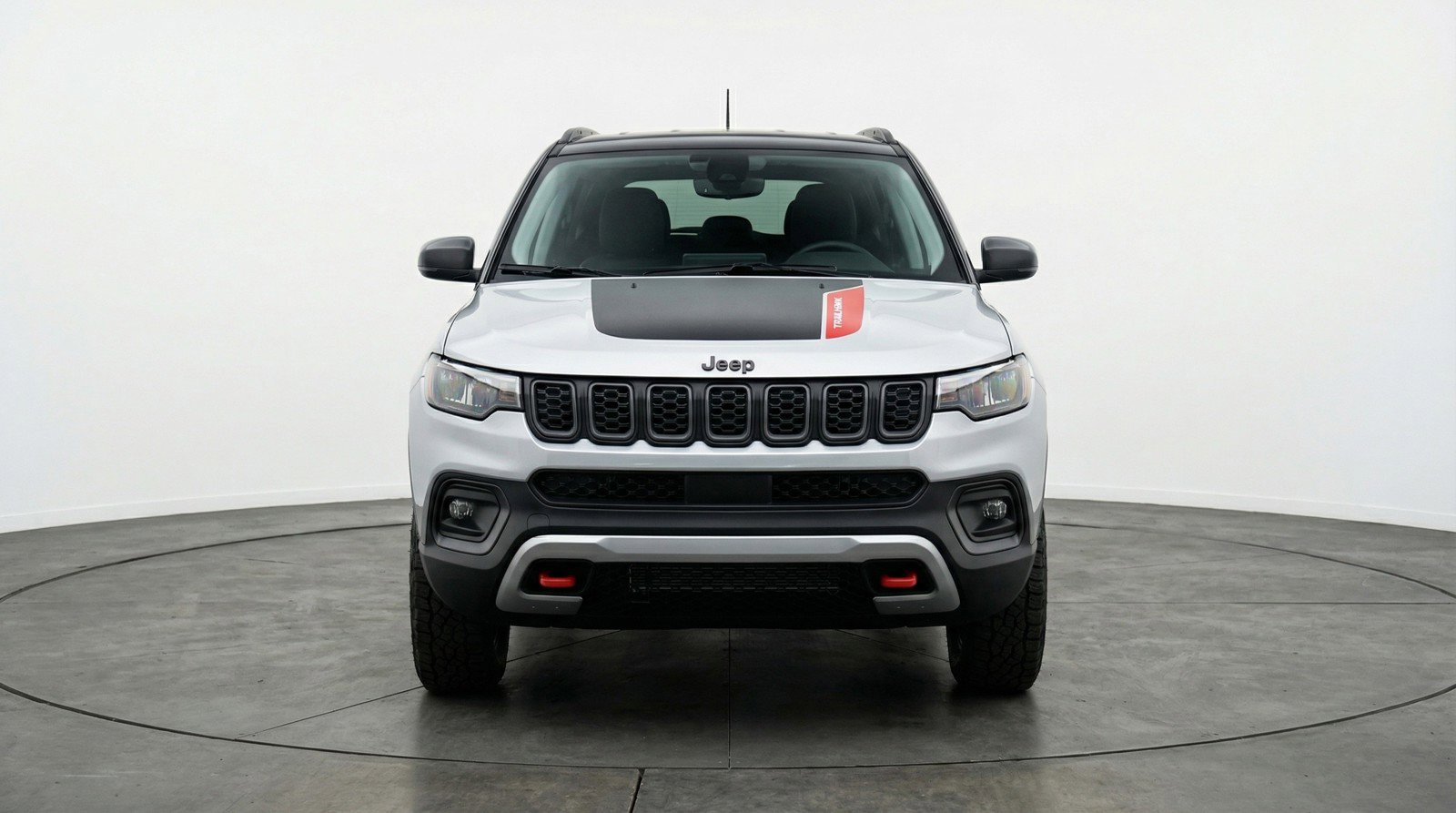 Used 2025 Jeep Compass Trailhawk image 2