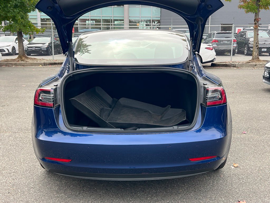 Used 2021 Tesla Model 3 Standard Range Plus RWD image 12
