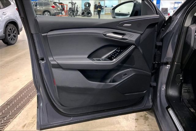 Used 2025 Audi Q6 e-tron Premium Plus w/ Premium Plus image 23