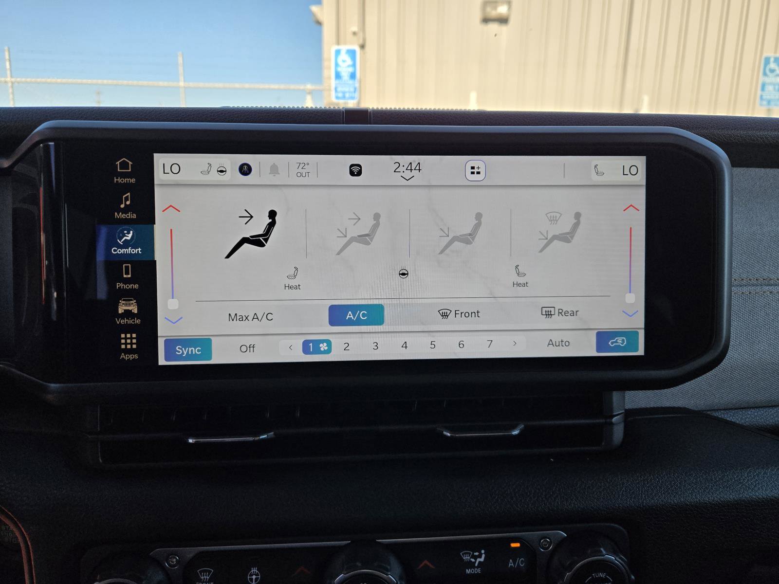 Used 2024 Jeep Wrangler Unlimited Sport image 11