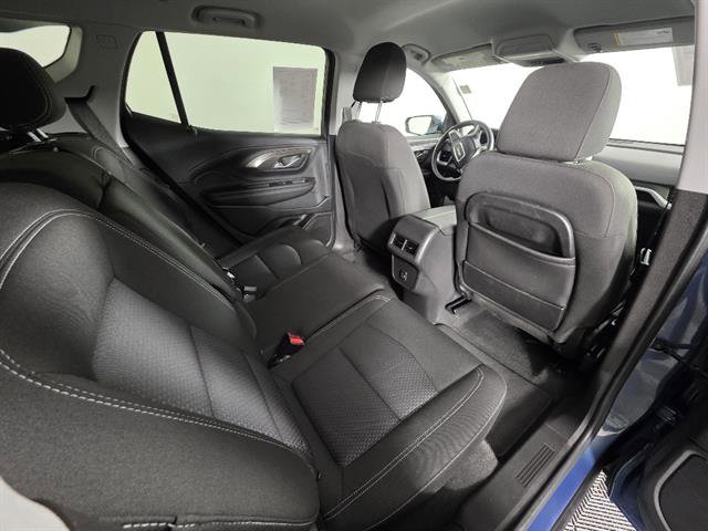 Used 2024 GMC Terrain SLE AWD/4WD image 18