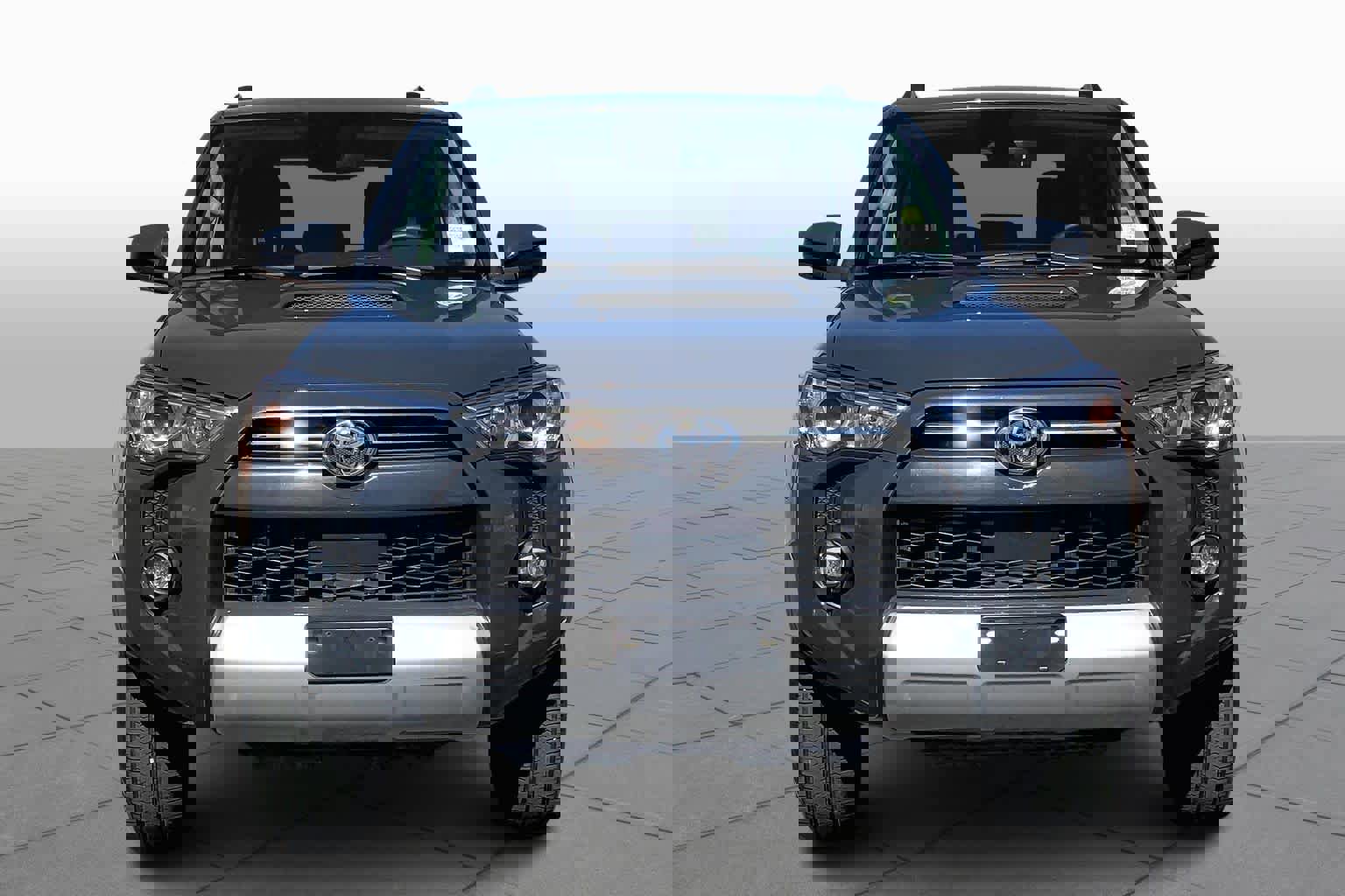 Certified 2024 Toyota 4Runner TRD Off-Road image 4