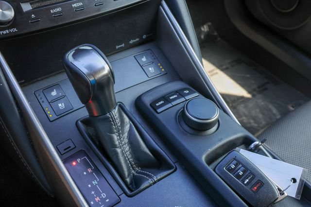 Used 2018 Lexus IS 300 AWD w/ Comfort Package image 23