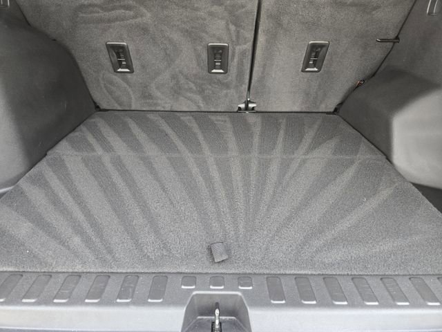 Used 2023 Chevrolet Equinox LT AWD/4WD image 32