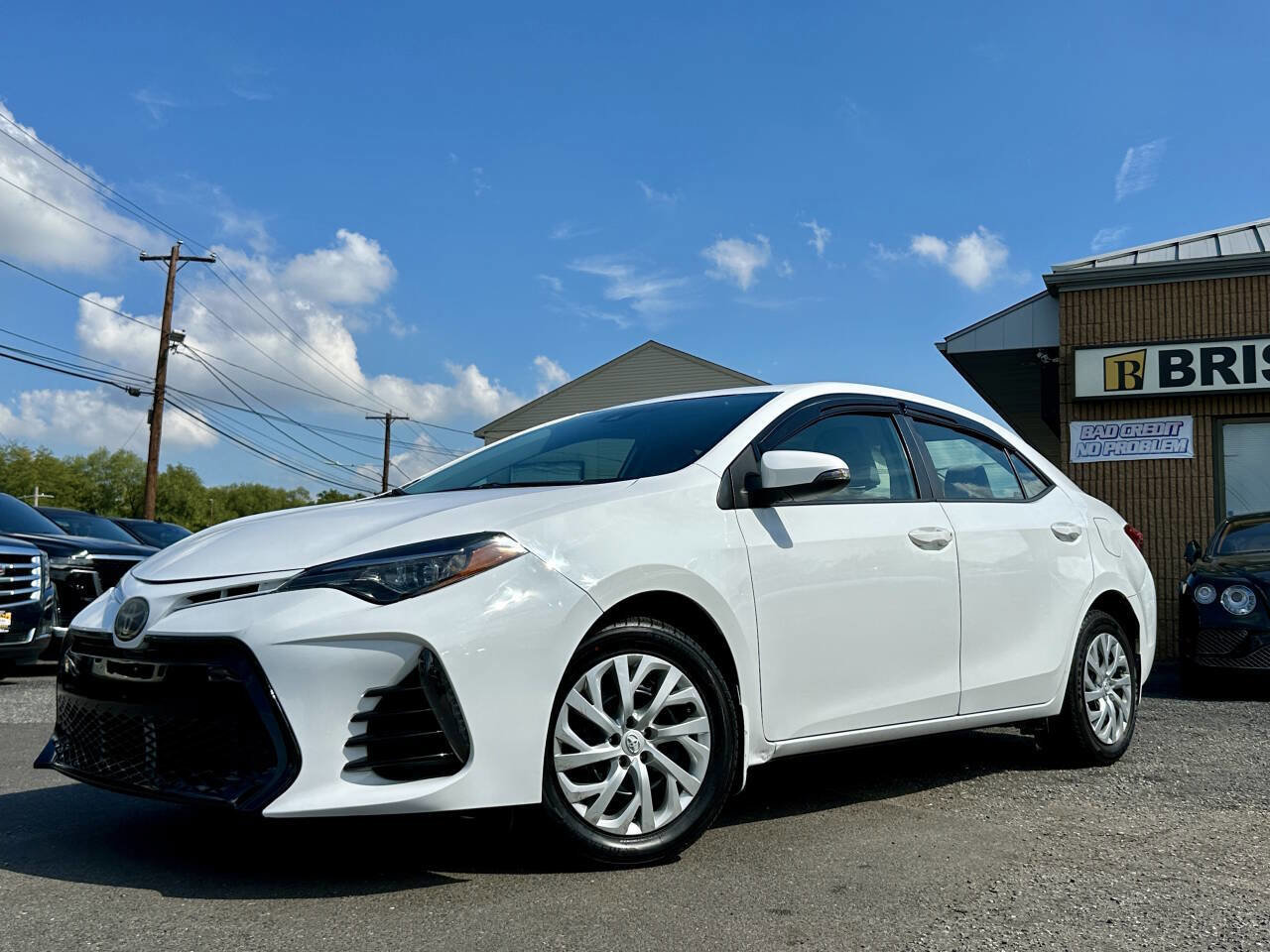 Used 2019 Toyota Corolla LE FWD image 28