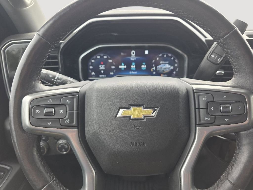 Used 2022 Chevrolet Silverado 1500 LT image 15