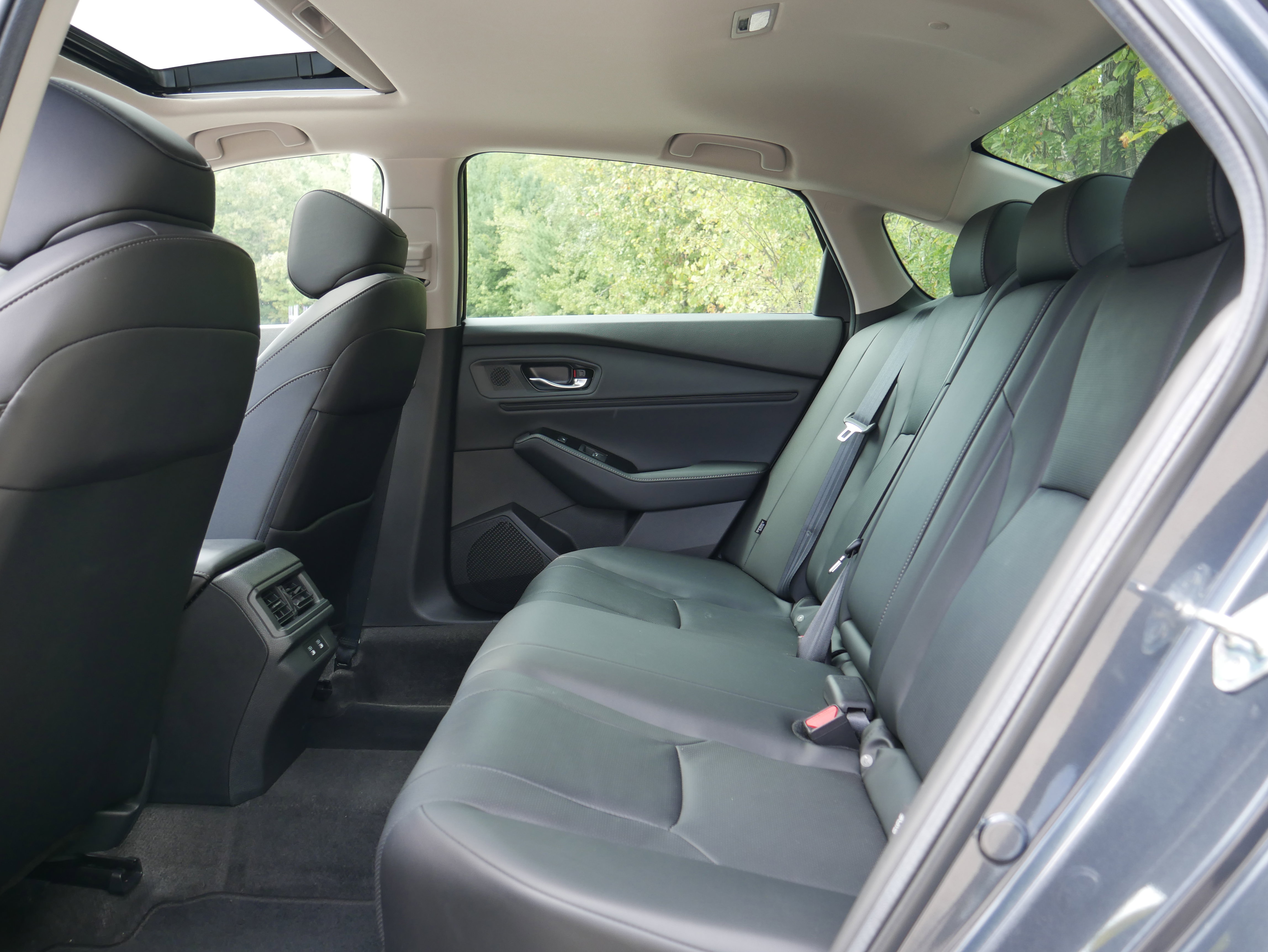 Used 2024 Honda Accord Touring image 14