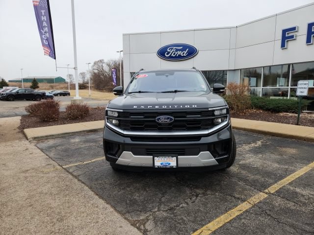 Certified 2025 Ford Expedition Max Platinum AWD/4WD image 2