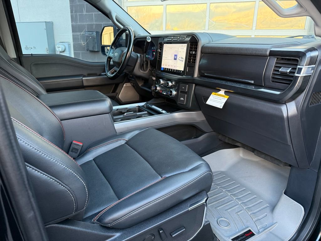 Used 2023 Ford F250 Lariat w/ Chrome Package image 19