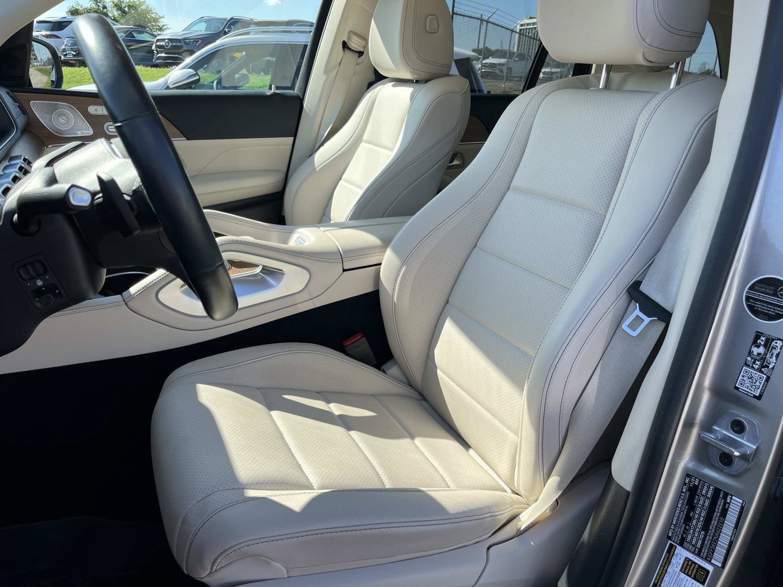 Certified 2022 Mercedes-Benz GLS 450 4MATIC image 30