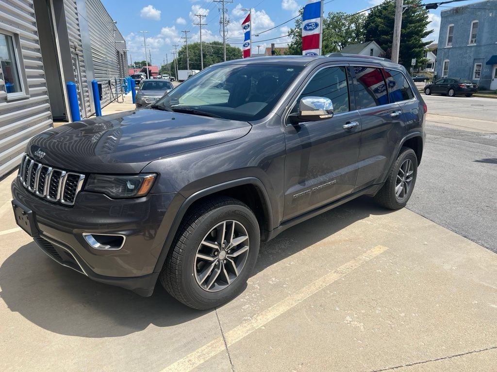 Used 2017 Jeep Grand Cherokee Limited w/ Luxury Group II AWD/4WD image 1
