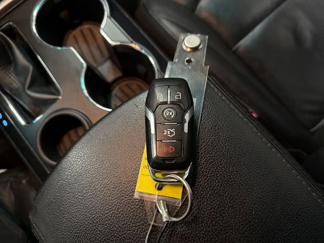 Used 2016 Ford Explorer XLT w/ Equipment Group 202A image 36
