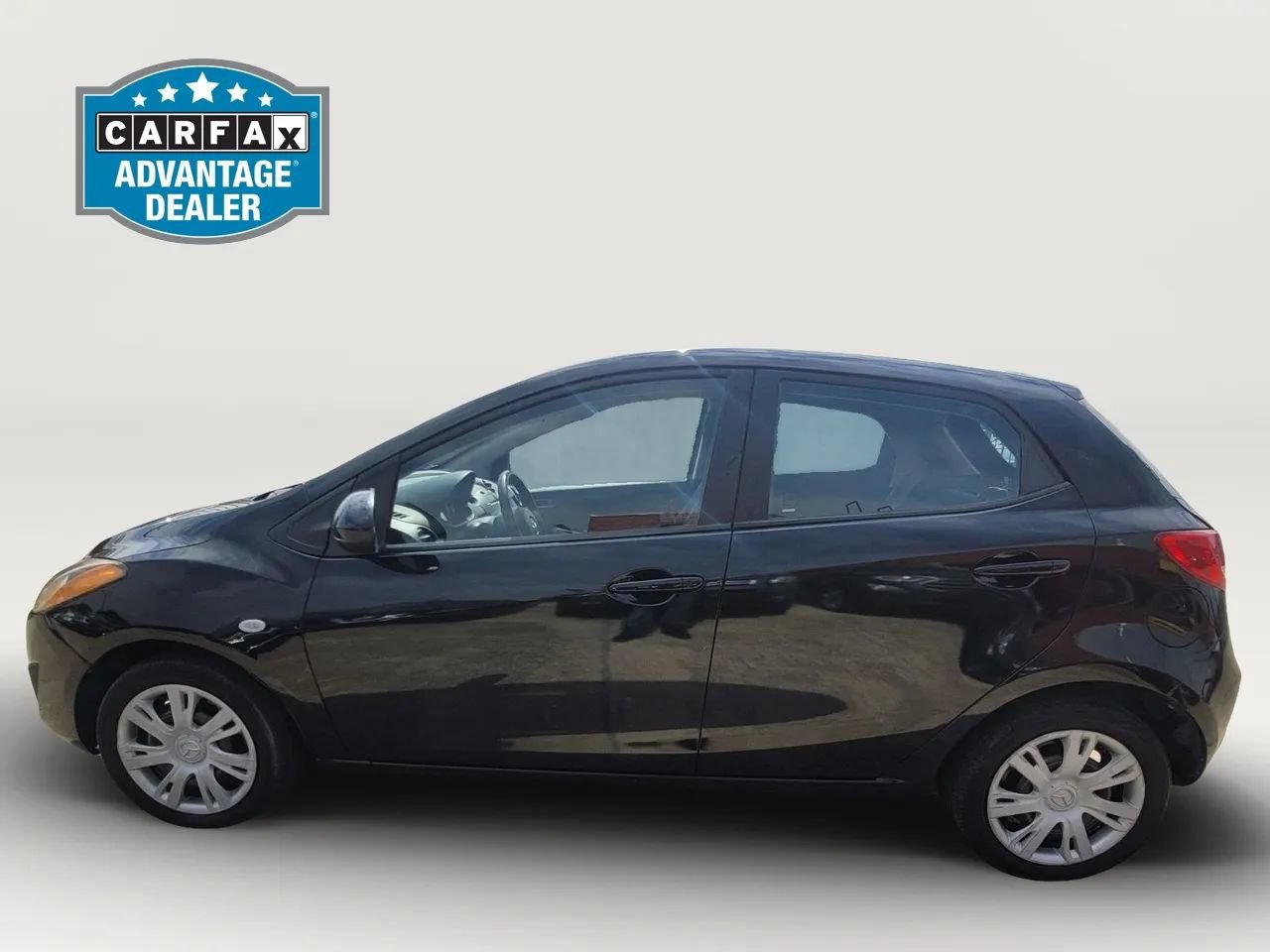 Used 2014 MAZDA MAZDA2 Sport FWD image 8