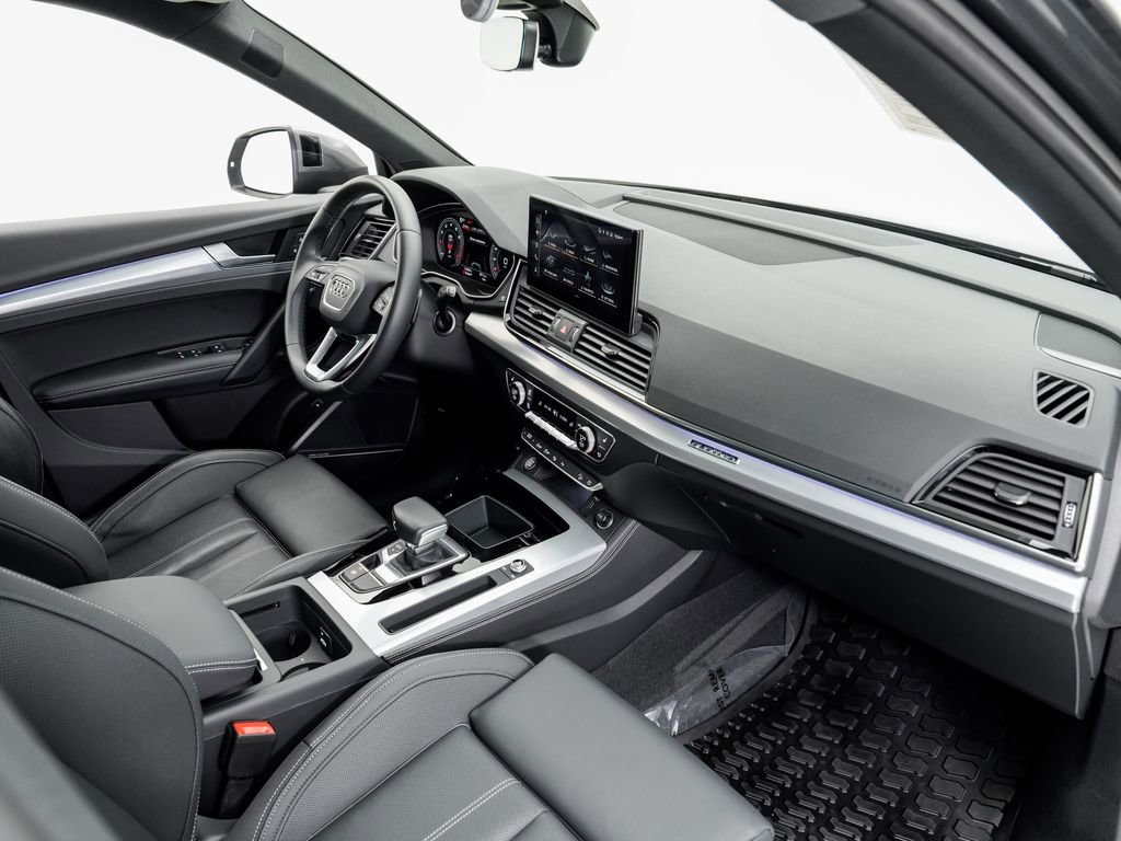 Certified 2022 Audi Q5 2.0T Prestige w/ Prestige Package AWD/4WD image 21