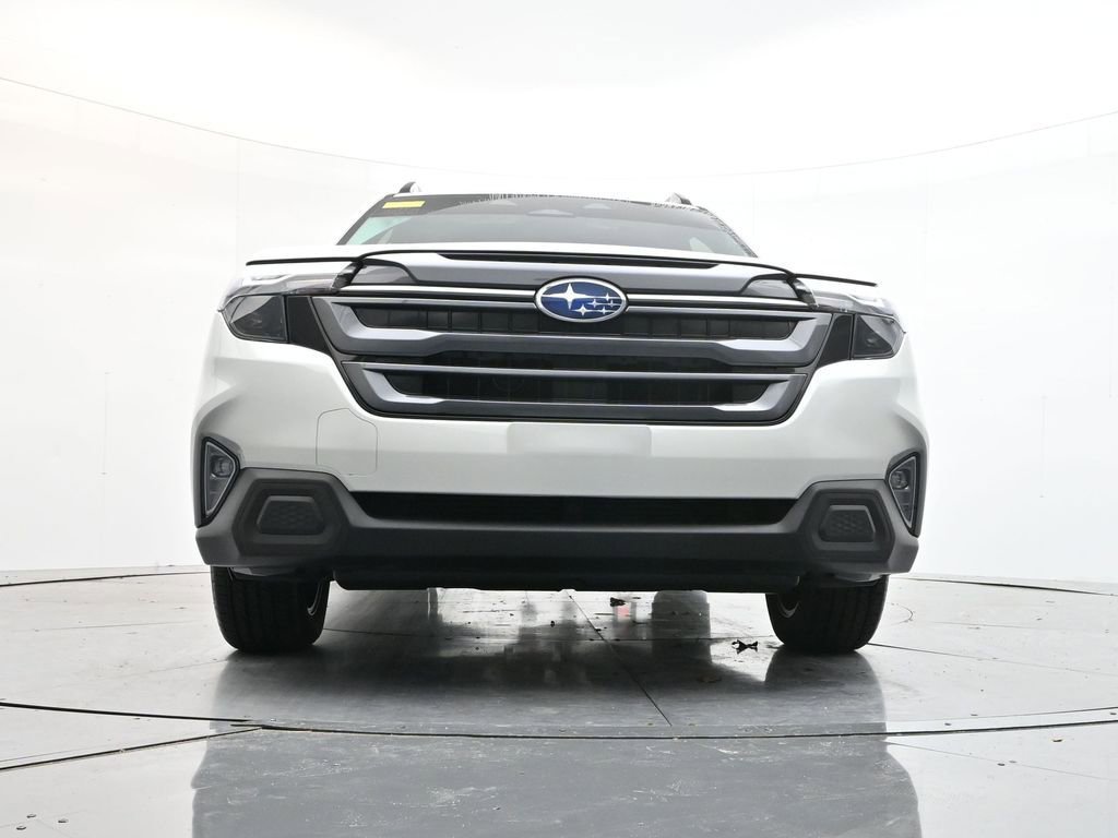 Used 2025 Subaru Forester Premium w/ Convenience Package #2 image 28