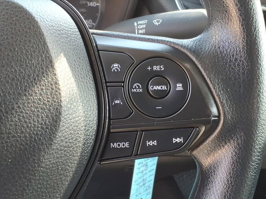 Used 2024 Toyota Corolla LE image 8