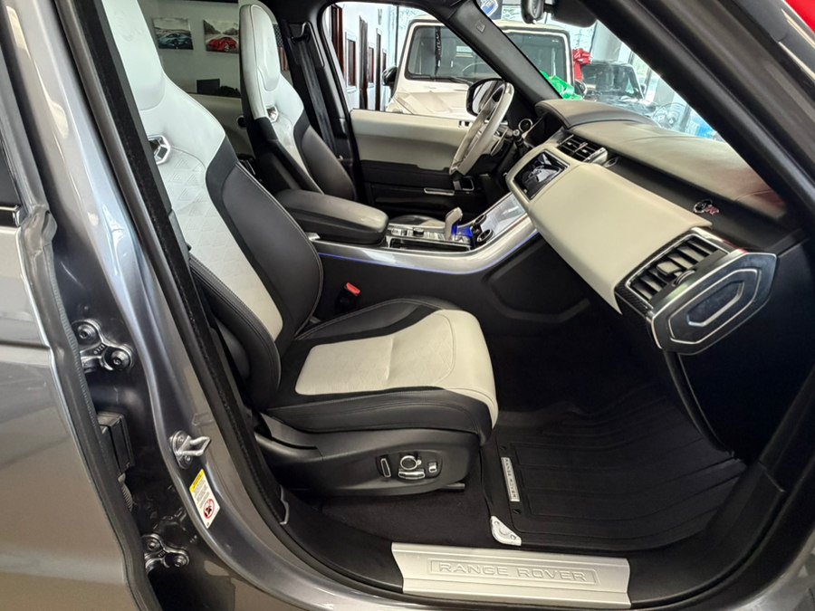 Used 2022 Land Rover Range Rover Sport SVR AWD/4WD image 73