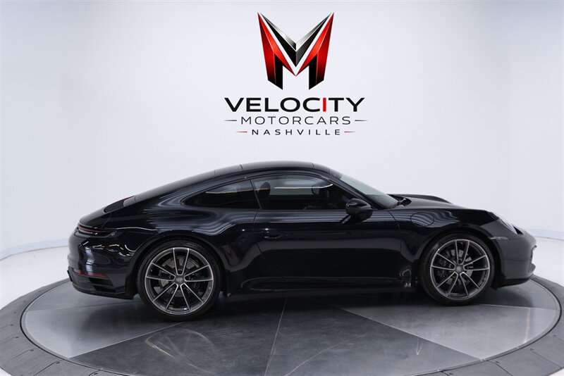 Used 2024 Porsche 911 Carrera RWD image 13