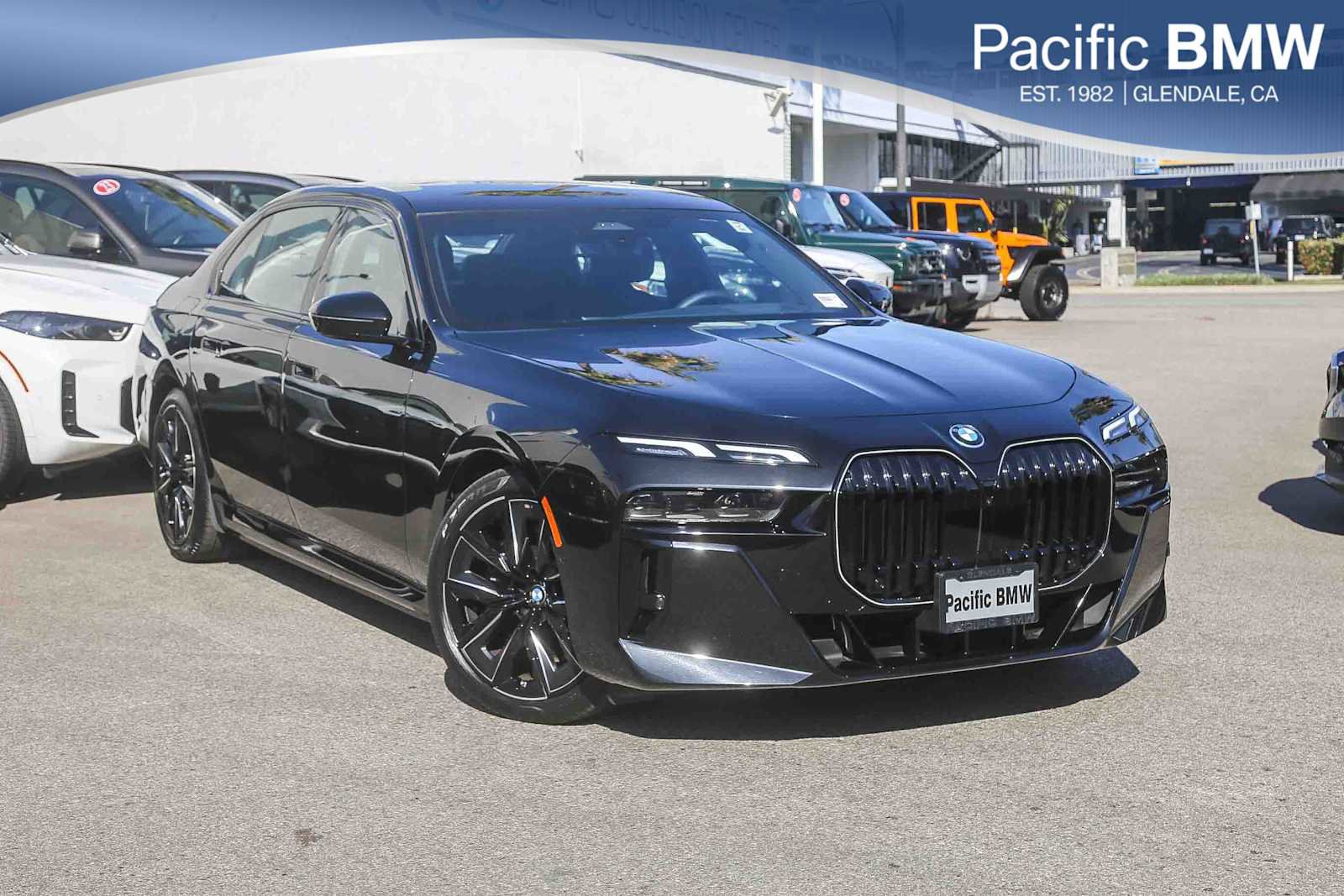 Used 2026 BMW 750e xDrive w/ Premium Package