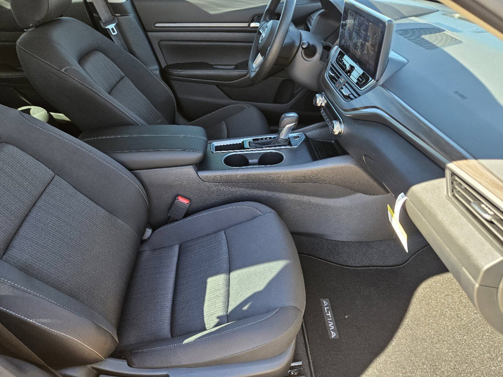 Certified 2025 Nissan Altima 2.5 SV w/ SV Special Edition Package FWD image 10