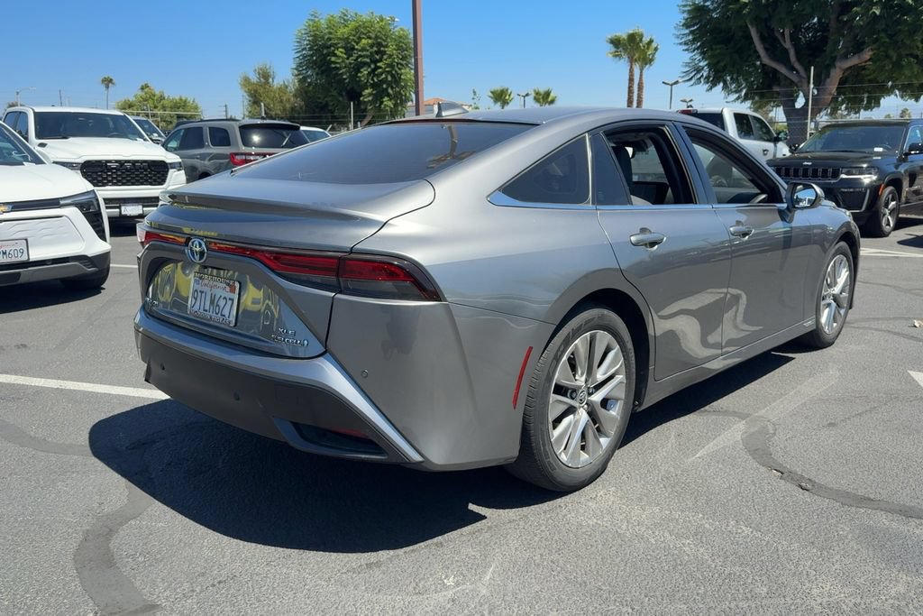 Used 2022 Toyota Mirai w/ Advanced Technology Package RWD image 6
