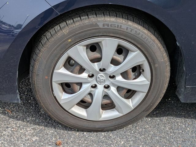 Used 2020 Toyota Corolla LE image 5