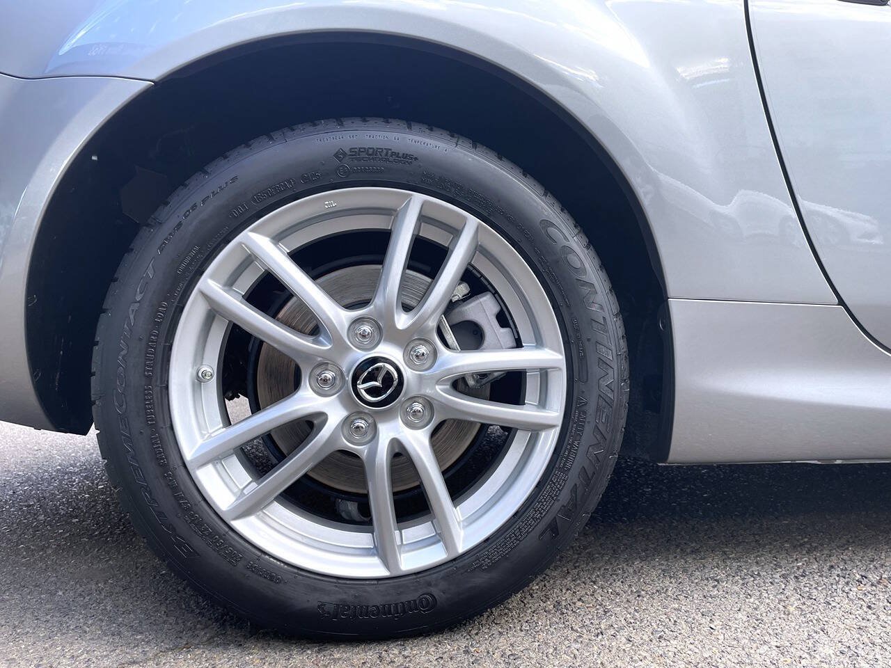 Used 2015 MAZDA MX-5 Miata Sport RWD image 5