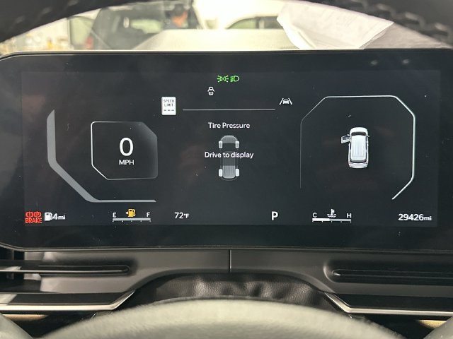 Used 2025 Kia Carnival SX Prestige FWD image 14
