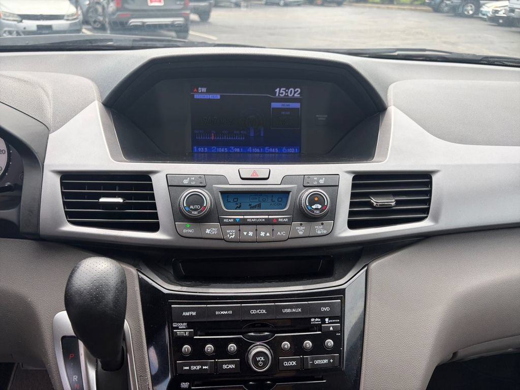 Used 2026 Toyota Corolla XSE FWD image 9