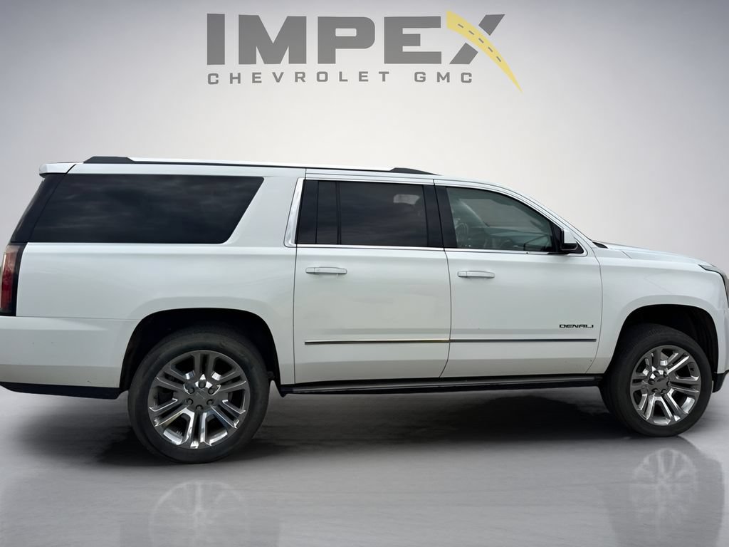 Used 2017 GMC Yukon XL Denali w/ Open Road Package AWD/4WD image 5