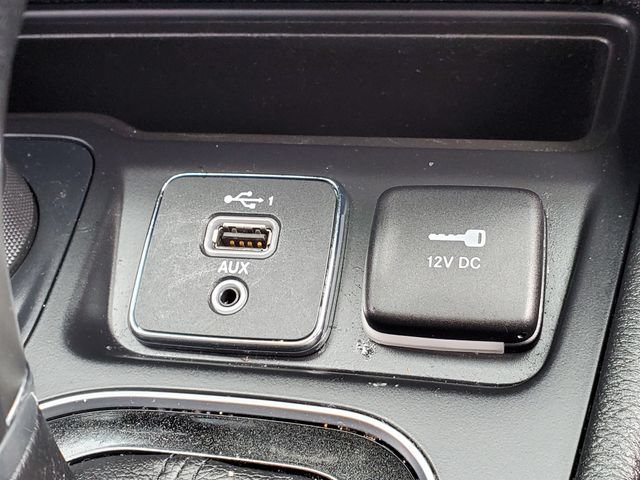 Certified 2022 Jeep Cherokee Limited AWD/4WD image 21
