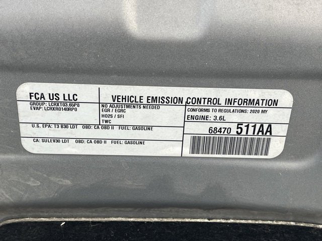 Used 2020 Chrysler Pacifica Limited image 25