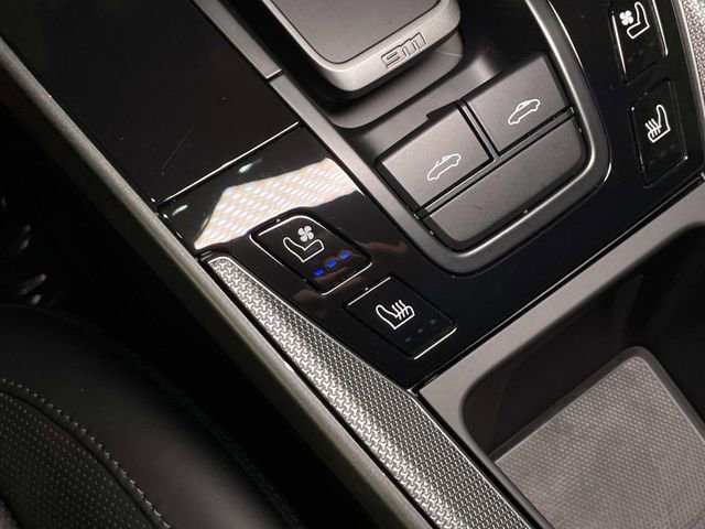 Certified 2024 Porsche 911 Targa 4 image 26