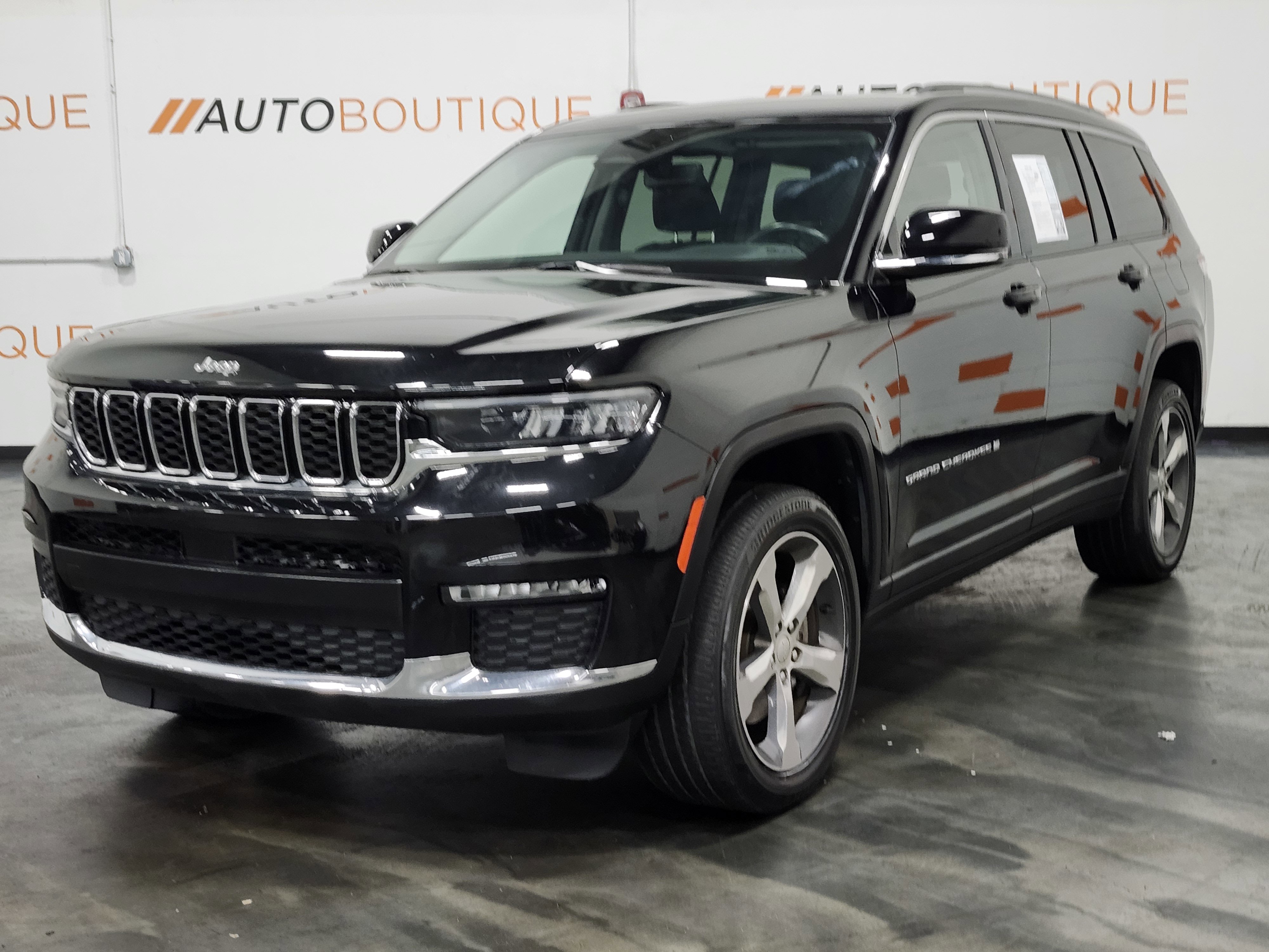 Used 2022 Jeep Grand Cherokee L Limited image 5