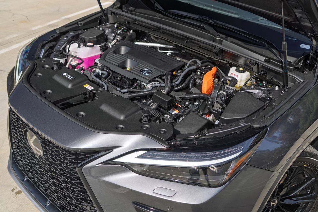New 2026 Lexus NX 450h+ F Sport AWD/4WD image 3