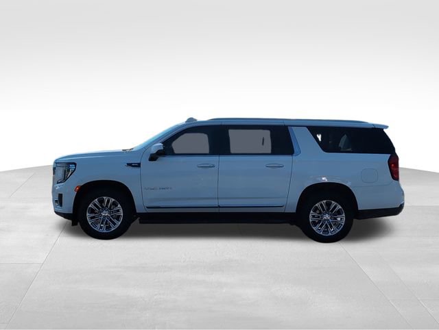 Used 2024 GMC Yukon XL SLT image 2
