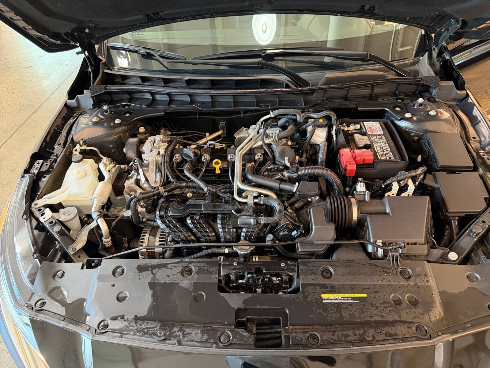 Used 2025 Nissan Altima 2.5 SV FWD image 31